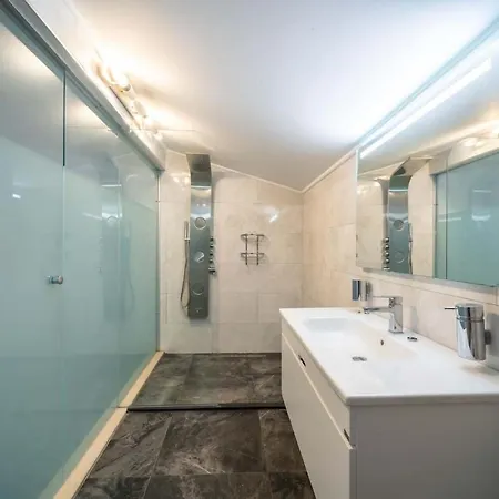Kalkanda 6 Kisilik Lueks Tatil Villasi Отель Каш