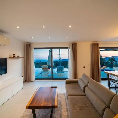 Отель Kalkanda 6 Kisilik Lueks Tatil Villasi Каш